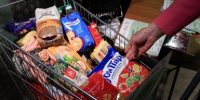 Бульдожьи щеки в 30? Косметолог объяснила, как работа в офисе ускоряет старение - AmurMedia.Ru