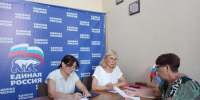 Антонина Кокошникова: каждая встреча с жителями – это совместный поиск решений в сложных жизненных ситуациях - Законодательное Собрание