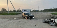 В Абакане 16-летние подростки на мотоцикле попали под машину - Агентство Информационных Сообщений