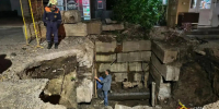 Несколько человек упали в раскопки посреди Томска - ГТРК Томск