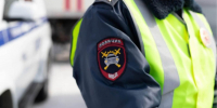 Подростки в Барнауле угнали ВАЗ и врезались в ограждение - Сетевое издание Толк