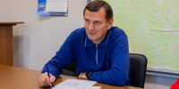Глава Кольского округа Александр Лихолат: Провел еженедельный прием граждан - Кольский район