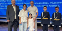 «Рядом всегда есть взрослые»: в Краснодаре провели акцию «Собери ребенка в школу» - LiveKuban.Ru