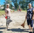 Продолжаем заниматься благоустройством: добровольцы группы «От сердца к сердцу» на субботнике - Биробиджанский район