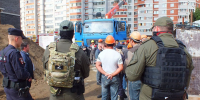 В Удмуртии при поддержке спецназа Росгвардии проведено оперативно-профилактическое мероприятие «Нелегальный мигрант» (видео) - Росгвардия