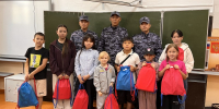 Росгвардейцы Тувы помогли детям и родителям подготовиться к школе - Росгвардия