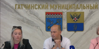 Бесплатный проезд, выплата на форму и компенсация за учёбу: о чём напомнили гатчинским семьям - Гатчинская служба новостей
