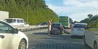 "Авто разметало по дороге": из-за ДТП встало движение на участке трассы во Владивостоке - ГТРК Владивосток