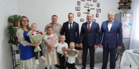 Глава Мордовии - на церемонии пуска газа в дом семьи Романовых в селе Новотроицкое: «Газпром» – это тепло и уют!» - Pg13.Ru
