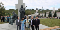 В Старицком монастыре напутствовали первоклашек и открыли памятник игуменам - Комсомольская Правда