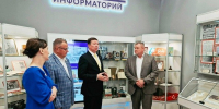 Константин Иванов осмотрел библиотеку нового поколения в Медведевском районе - Марийская правда