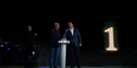 Виталий Хоценко и Герман Греф открыли новый светомузыкальный фонтан и общественное пространство у Омской крепости - Правительство Омской области