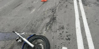 В Магадане госавтоинспекторы устанавливают обстоятельства ДТП, в котором пострадал мотоциклист - Kolyma.Ru