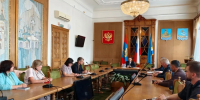 Владельцев костромских магазинов отругали за бардак у торговых объектов - Комсомольская Правда