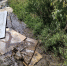 Грязная вода вместо дороги: жители улицы Навашина обратились за помощью - ЛДПР