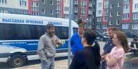 Новый дом, старые беды: ЛДПР разбирается с проблемами жителей дома на Флагманской - ЛДПР