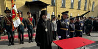 Епископ Вениамин принял участие в церемонии принесения присяги в Михайловской академии - Свято-Троицкая Александро-Невская Лавра