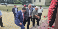 Программу Победы КПРФ - избирателям! Цветы - Ленину! image 1 - КПРФ