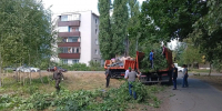 Во время субботника в Курске собрали и вывезли больше 60 кубометров отходов - Городские Известия