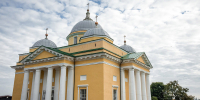 Митрополит Амвросий совершил Великое освящение восстановленного Борисоглебского собора в Старице - Газета Старицкий Вестник