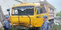 Пьяный угонщик устроил ДТП на КамАЗе в селе Мамонтово - Комсомольская Правда