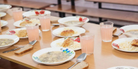 В Роспотребнадзоре озвучили позицию о подмене продуктов в школьных столовых - MosRegToday.Ru