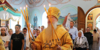 Епископ Губкинский и Грайворонский Авель возглавил Божественную Литургию в храме Спаса Нерукотворного с. Головчино - Губкинская епархия