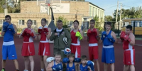 Мастер спорта России Илья Иванюк встретился с юными трубчевскими боксерами - Газета Земля Трубчевская