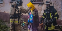 Эвакуация человека из пожара на улице Лавочкина в Смоленске - О чём Говорит Смоленск