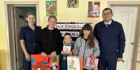 В Томской области сотрудники территориального следственного отдела поздравили с Днем знаний ребят из подшефного центра для несовершеннолетних - Следственный комитет