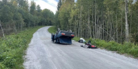автомобиль стоит на крыше - Петрозаводск говорит