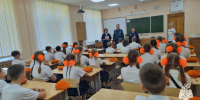 Последние дни лета – время повторить с детьми правила безопасности - МЧС