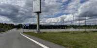 В бывшем омском Metro начали продавать машины - СуперОмск