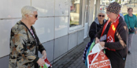ИНФОРМАЦИОННЫЙ ПИКЕТ В ПОДДЕРЖКУ ЛИДЕРА ИВАНОВСКИХ КОММУНИСТОВ  АЛЕКСАНДРА БОЙКОВА - КПРФ