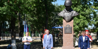 В поселке Ильском открыли памятник участникам СВО - Krasnodarik.Ru