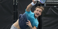 Теннисист Медведев вышел во второй круг US Open, победив француза Гастона - ИА Общественная служба новостей