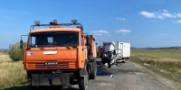 Дорожный рабочий и пассажир погибли в ДТП в Бейском районе - Медиагруппа Юг Сибири