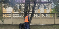 Депутат Думы Ангарского городского округа Мария Бачина организовала наведение порядка во дворах в рамках акции «80 добрых дел» - ЛДПР