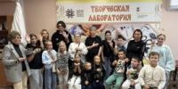 В Сахалинском областном центре народного творчества состоялся мастер-класс по созданию браслетов-оберегов. - Минкультуры Сахалинской области