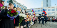 Более 17 миллионов школьников начнут учебный год в 38 тысячах школ России - M24.Ru