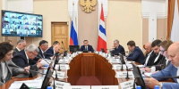 Виталий Хоценко обсудил с командой региона ключевые задачи в сферах безопасности, ЖКХ, дорожного строительства и АПК - Газета Омский пригород