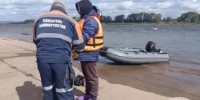 Во время профилактического рейда на реке Белой в городе Дюртюли спасатели Госкомитета РБ по ЧС оказали помощь женщине, которая поранилась рыболовным крючком - Комитет по чрезвычайным ситуациям