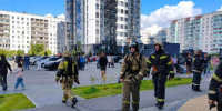 Пожарные спасли мужчину из горящей квартиры в 17-этажке в Новосибирске - Сиб.фм