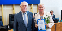 За многолетний труд и педагогическое мастерство - УрГЭУ