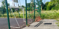 Вандалы разгромили детскую площадку в поселке под Воронежем - Bloknot-Voronezh.Ru