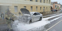 Новгородским пожарным довелось тушить автомобиль - Газета Новгород