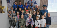 ‎Напутствие первоклассникам: нижнекамские пожарные подарили детям яркий праздник - МЧС РТ