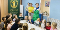 В Татарстане детям бойцов СВО подарили школьные принадлежности - ИА Татар-информ