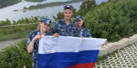 Сотрудники УФСИН России по Самарской области присоединились ко Всероссийской акции «Цвета Родины» - УФСИН по Самарской области