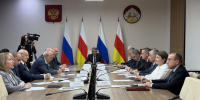 Сергей Меняйло провел аппаратное совещание - Администрация РСО-А